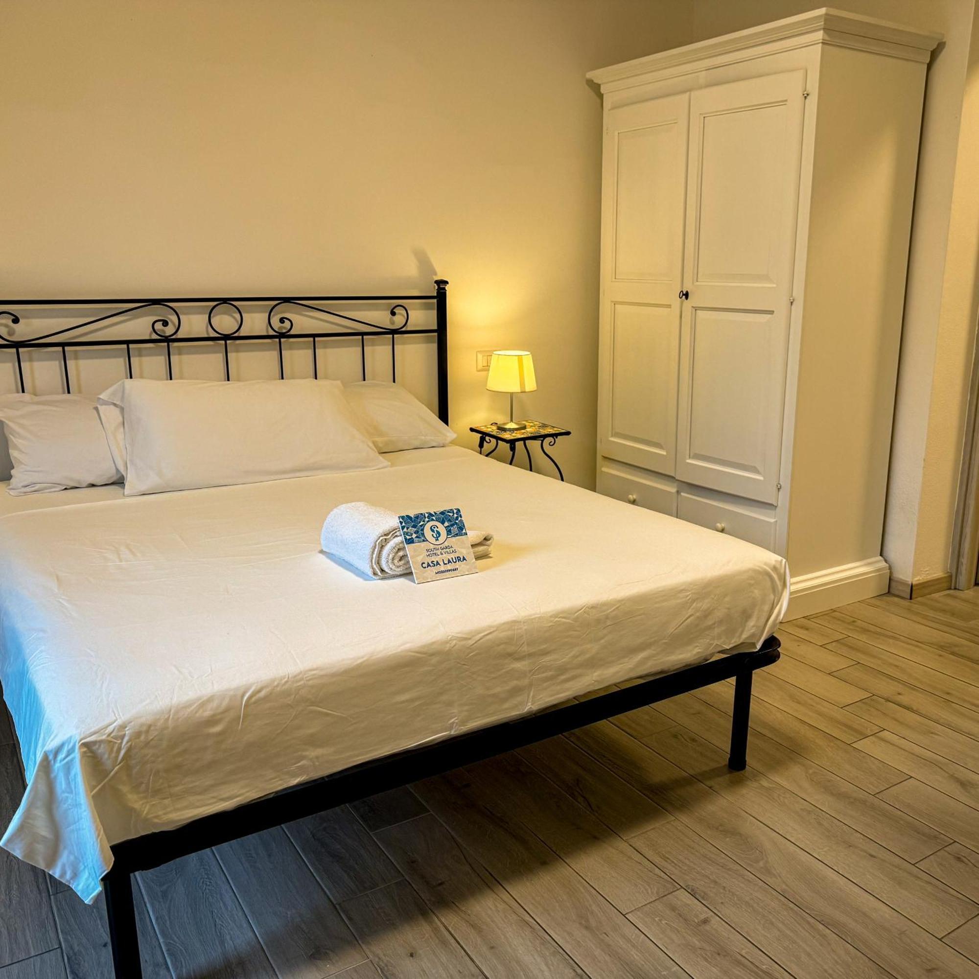 Sg Rooms - Casa Laura 페스키에라델가르다 외부 사진